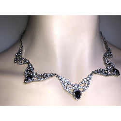 CHLOE + ISABEL crimson lace crystal collar - N051