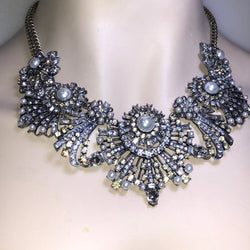 CHLOE + ISABEL baroque radiance pearl & crystal collar - N134