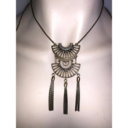 CHLOE + ISABEL deco sunburst tassel pendant necklace - N099