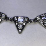 CHLOE + ISABEL Deco Sparkle Triangle Collar - N023