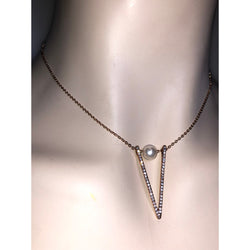 CHLOE + ISABEL pavé v pendant necklace with floating pearl - N115