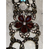 CHLOE + ISABEL Gold & Rhinestone Flower Bracelet - B025