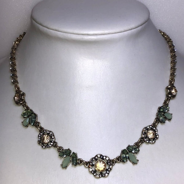 CHLOE + ISABEL garden glow vintage floral collar necklace - N070