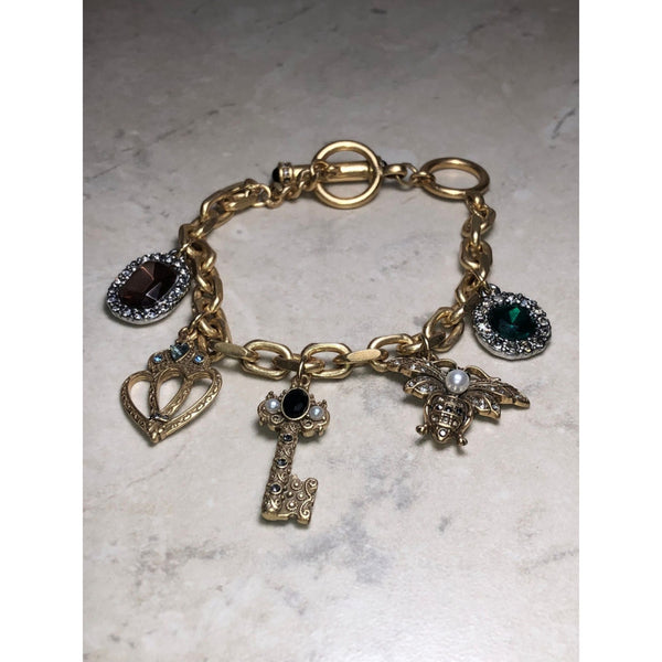 CHLOE & ISABEL Gold-Tone Charm Bracelet with charms  - B082