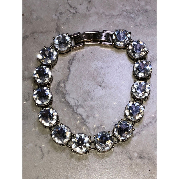 CHLOE & ISABEL Classic Crystal Rivoli Link Bracelet - B016