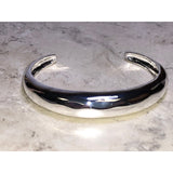CHLOE + ISABEL polished silver sculpted cuff bracelet - B010