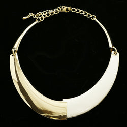 Luxury Necklace Gold/White NWOT