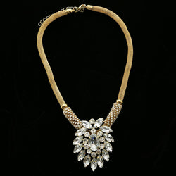 Luxury Crystal Necklace Gold NWOT