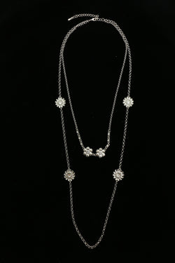 Luxury Faceted Flower Necklace Silver NWOT