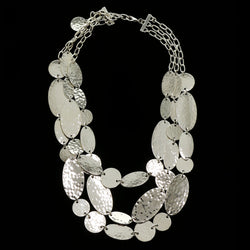 Luxury Hammered Finish Necklace Silver NWOT