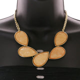 Mi Amore Necklace-Earring-Set Peach/Gold-Tone